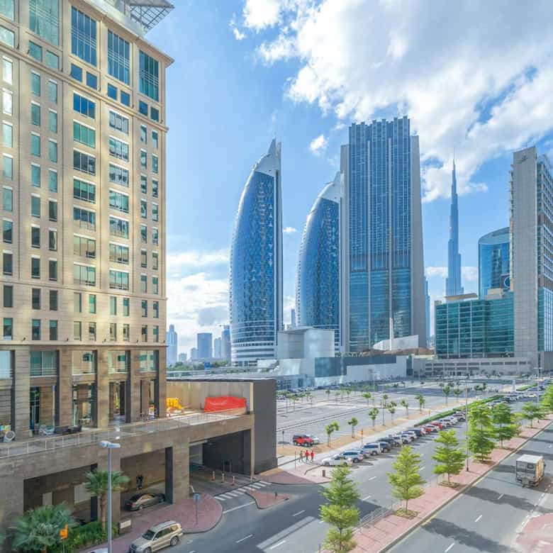 Dubai: The Best City for Coworking and Business Centers