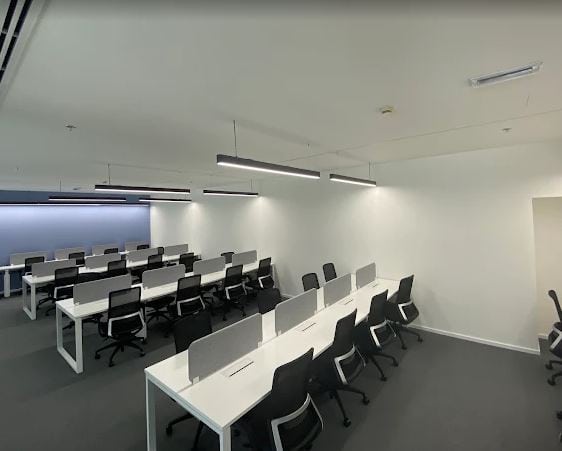 Modern coworking space in Dubai, perfect for startups and professionals.