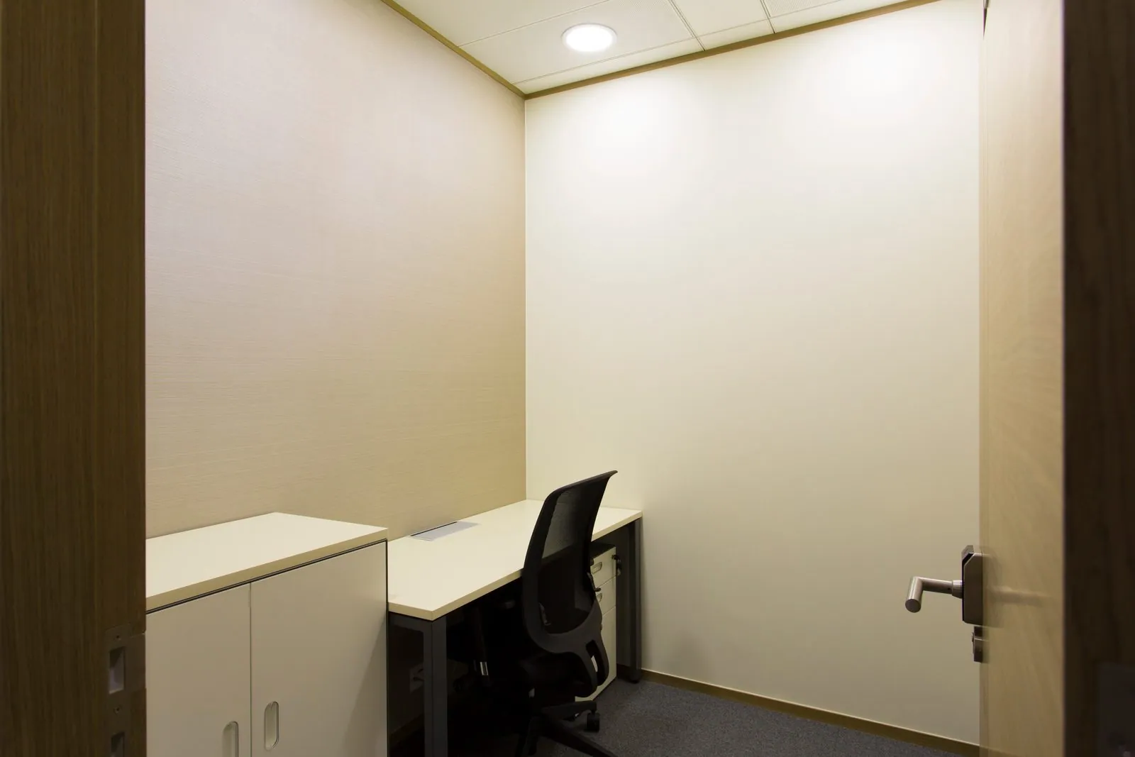 Bea Tower, Vantage Business Centre, Kwun Tong, photo 2