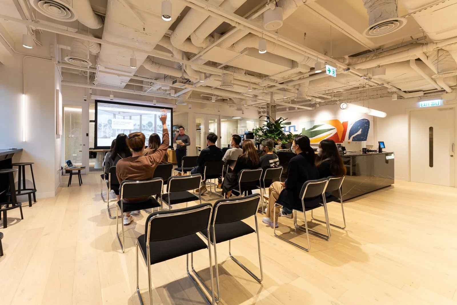 WeWork at 9 Queens Road, Central, photo 4
