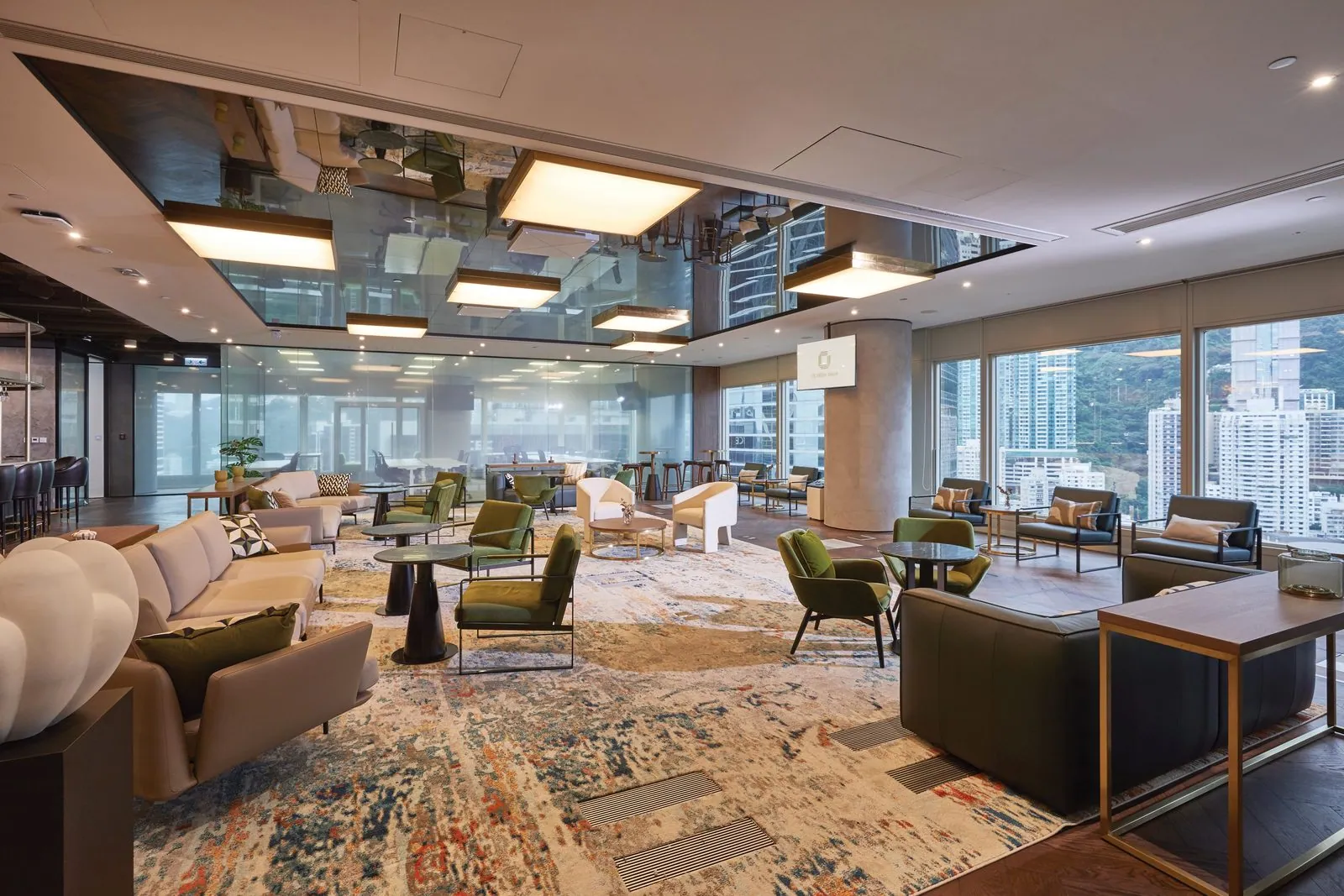 CK Office Suites at Cheung Kong Center, CK Office Suites, Central