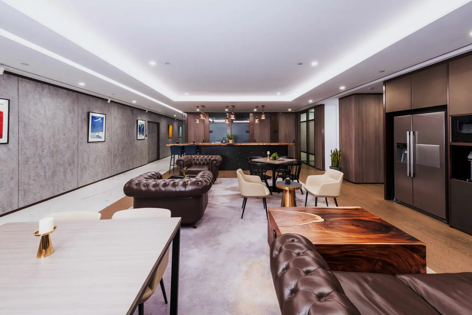Eaton Club at Three Garden Road, Central, photo 4