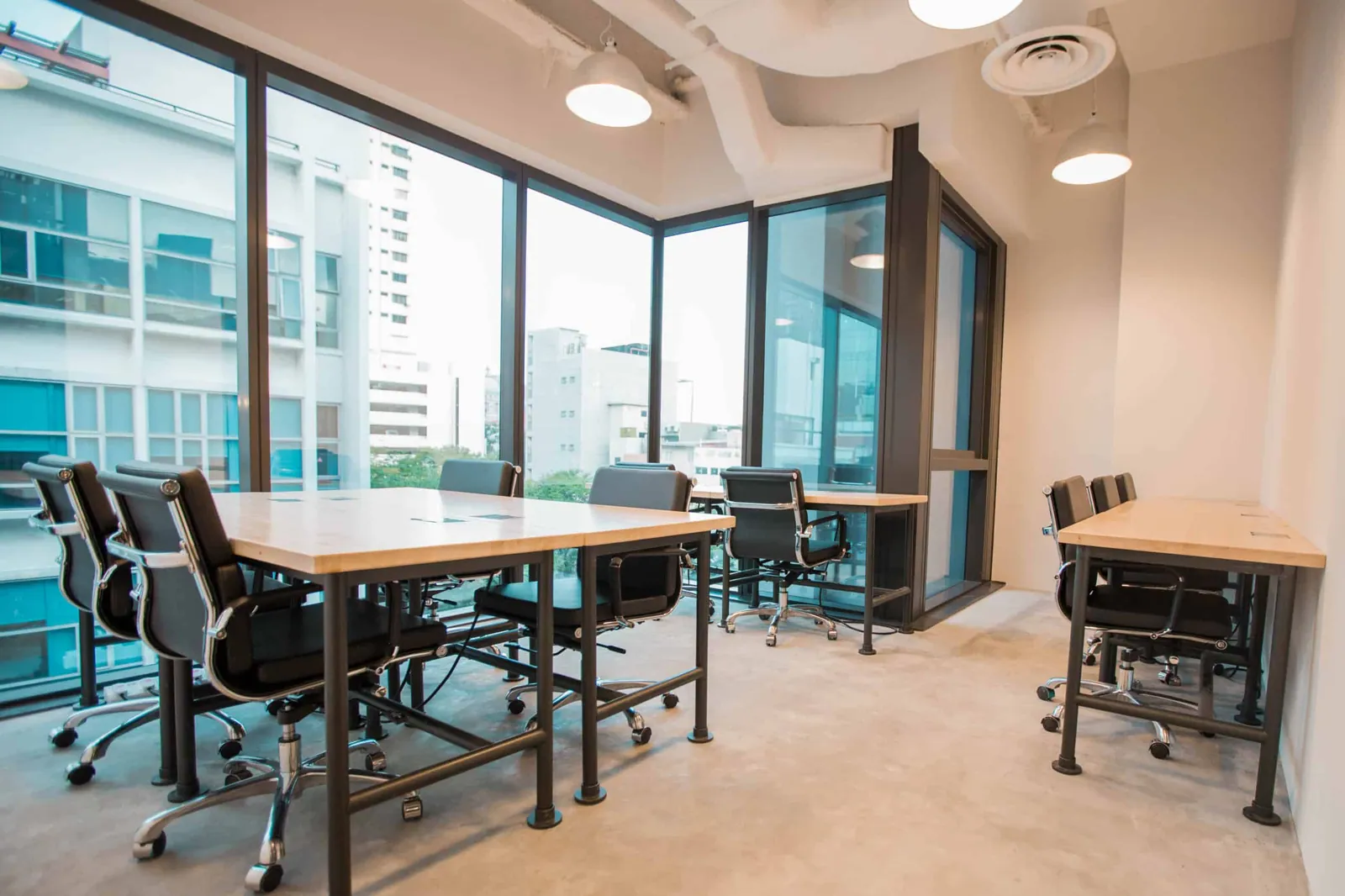 The Hive at 36 Carpenter Street, 克拉码头