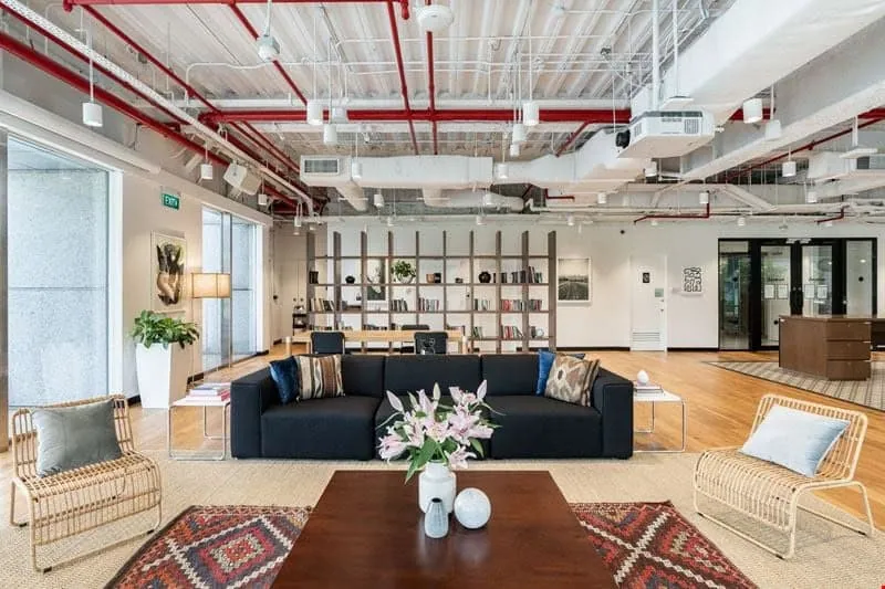WeWork at 83 Clemenceau Avenue, 政府大厦, photo 3
