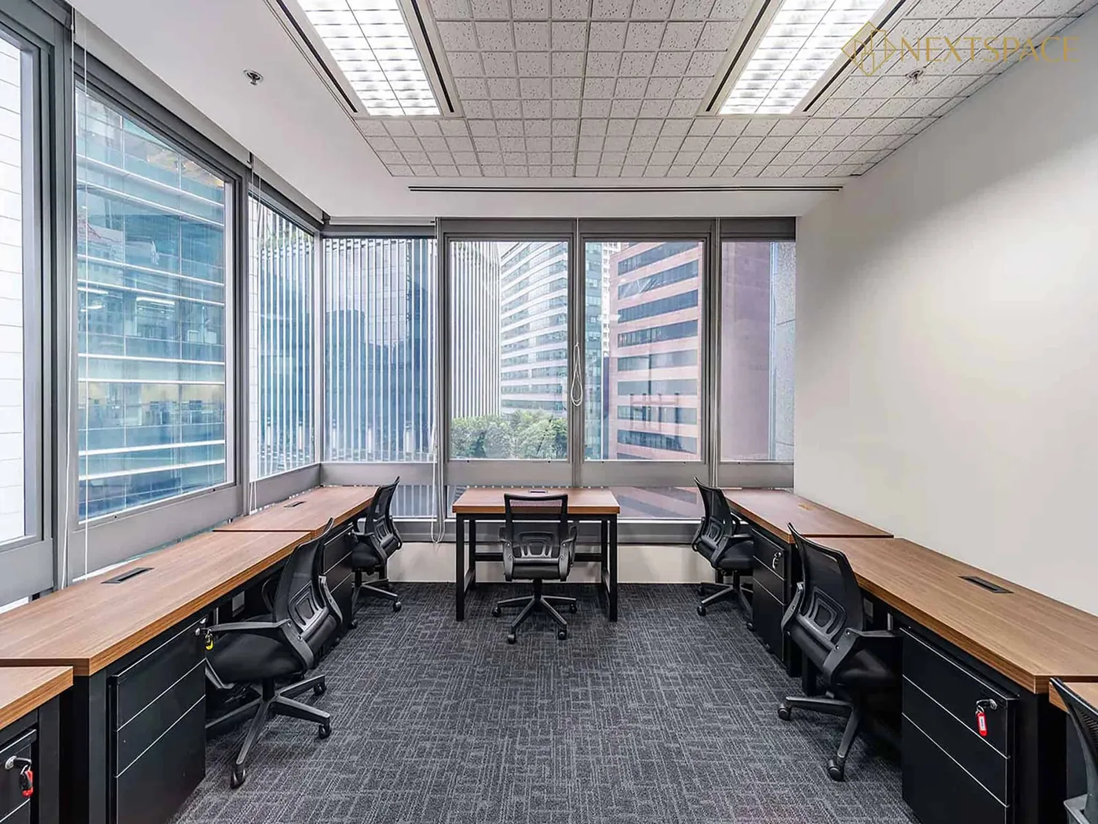 UClub at Prudential Tower, 直落亚逸