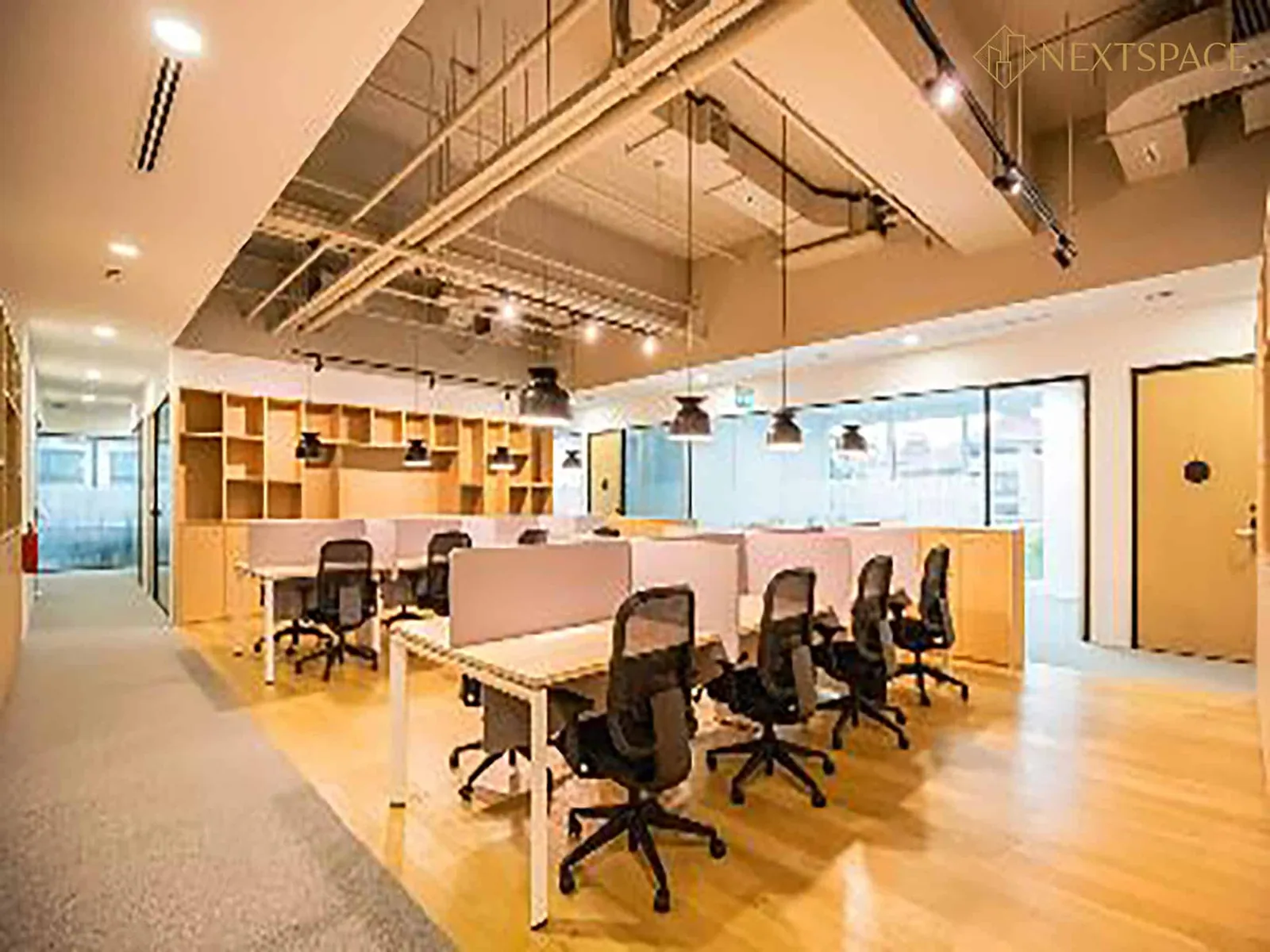 Spaces at Park Regis Tower, 克拉码头