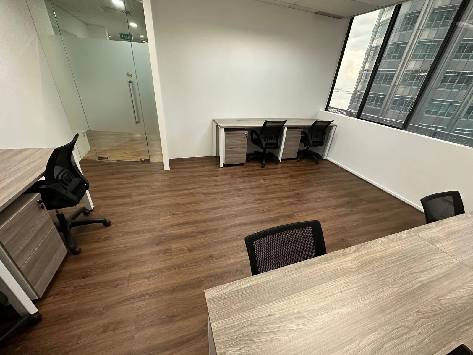 Penguins Coworking at International Plaza, 丹戎巴葛, photo 4