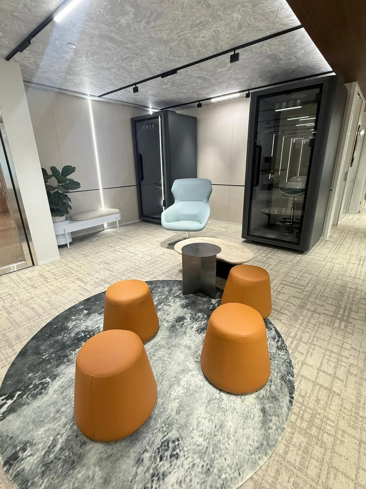 12 Taikoo Wan Road, Tai Koo, photo 2