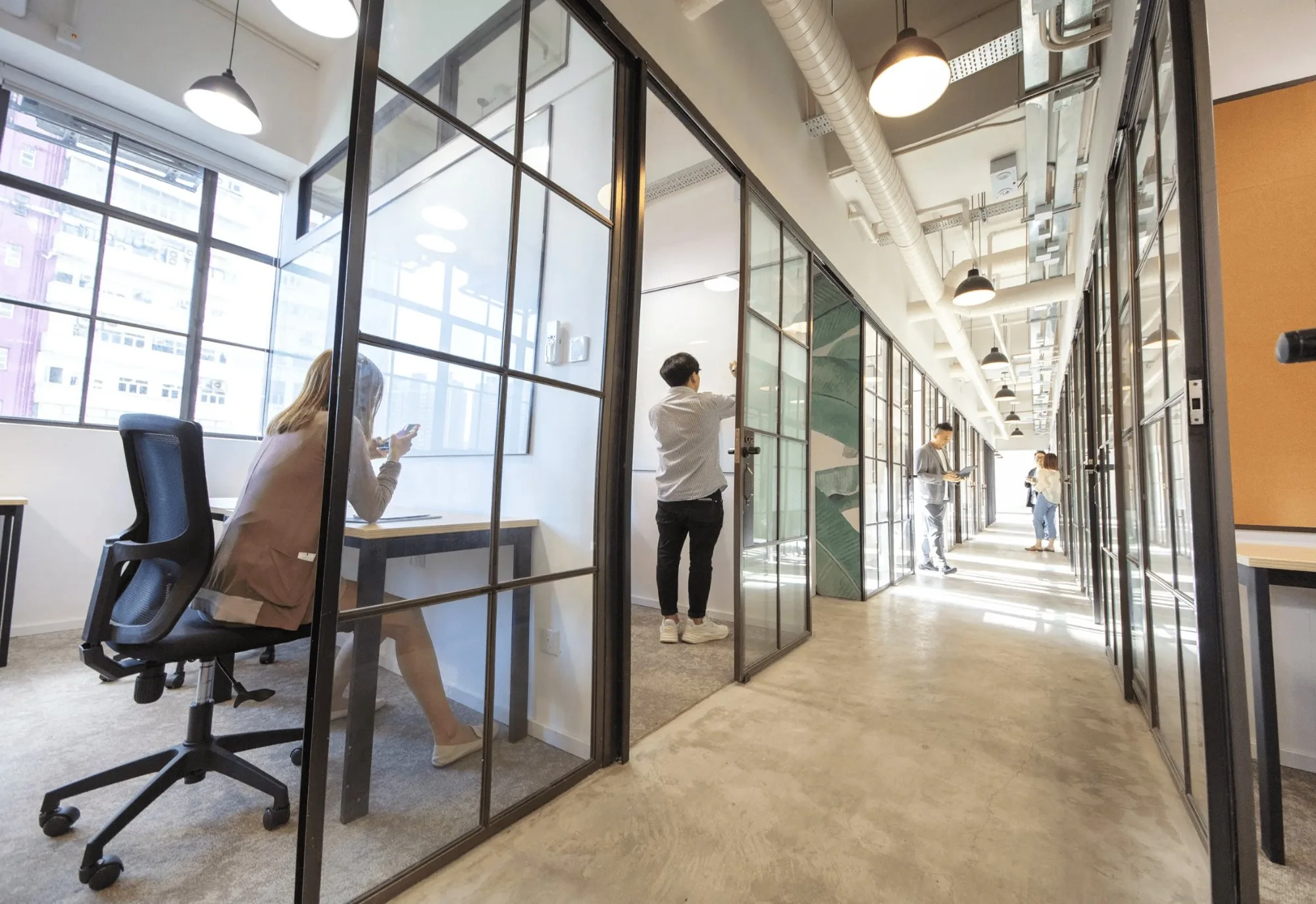 Metro Workspace at Remex Centre, Wong Chuk Hang, photo 2