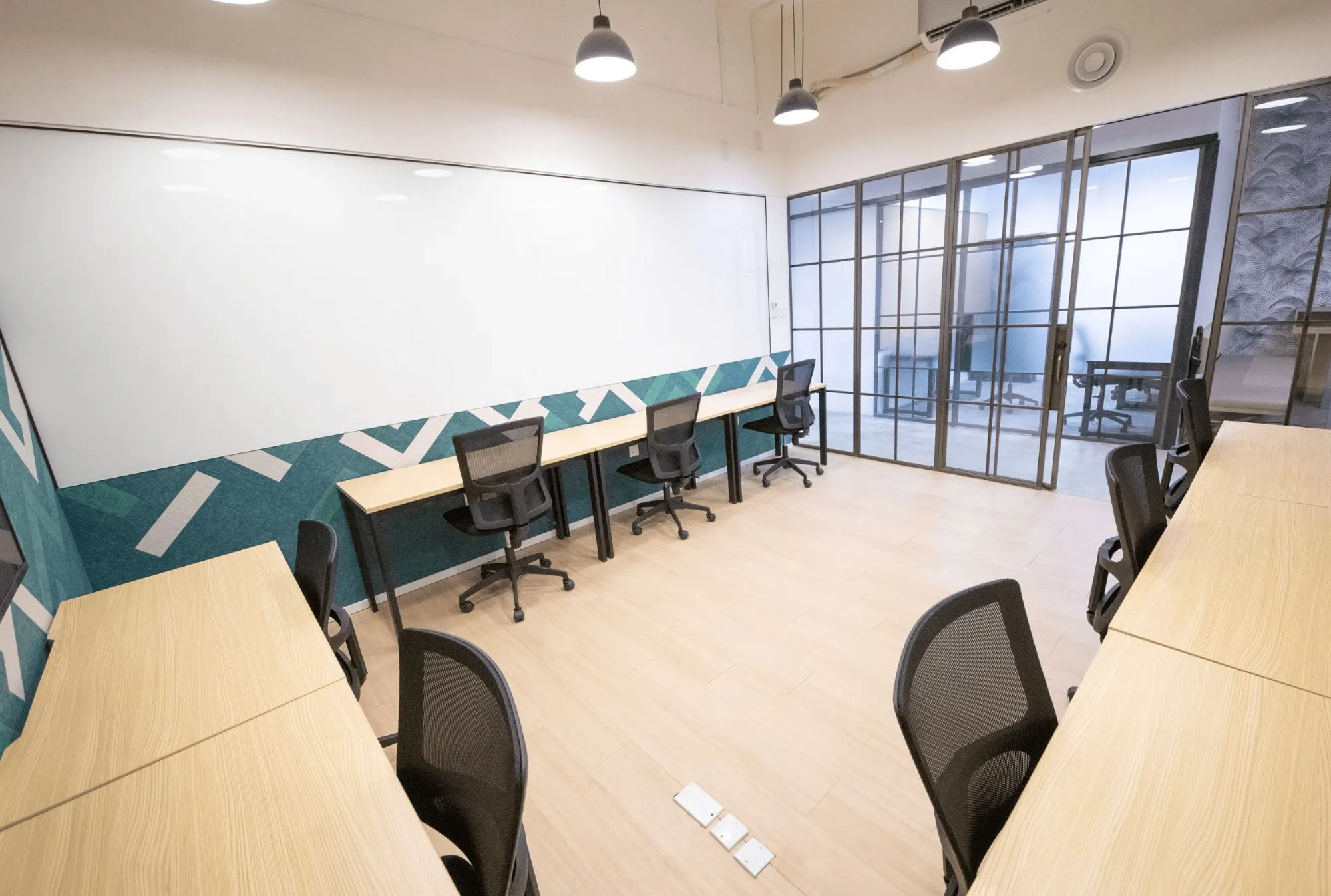 Metro Workspace at Remex Centre