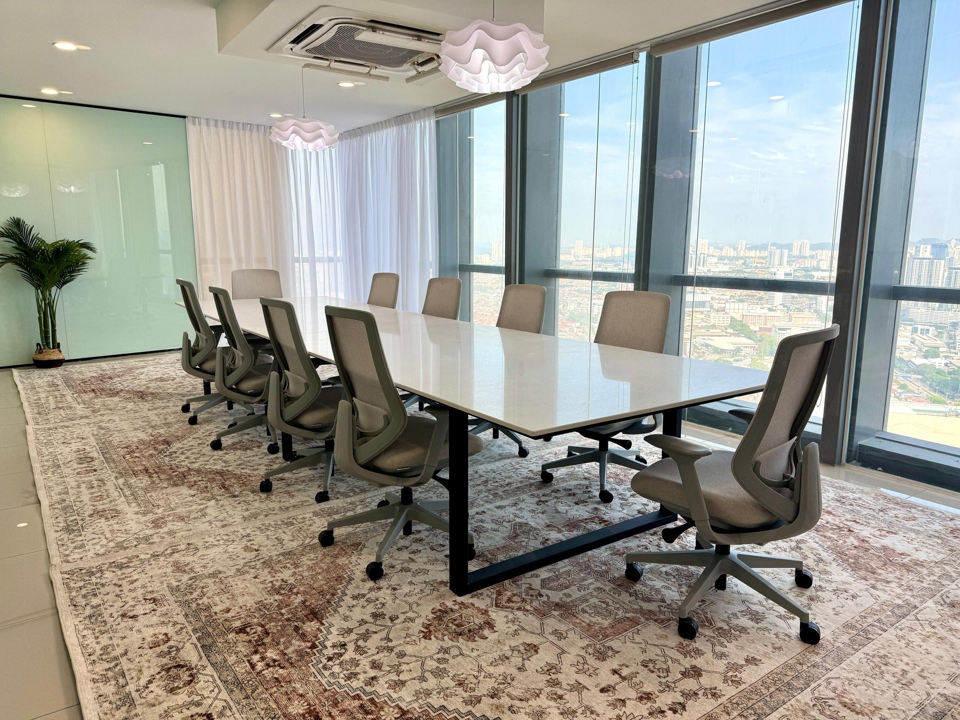 Colony workspace at Pinnacle Petaling Jaya, Kuala Lumpur