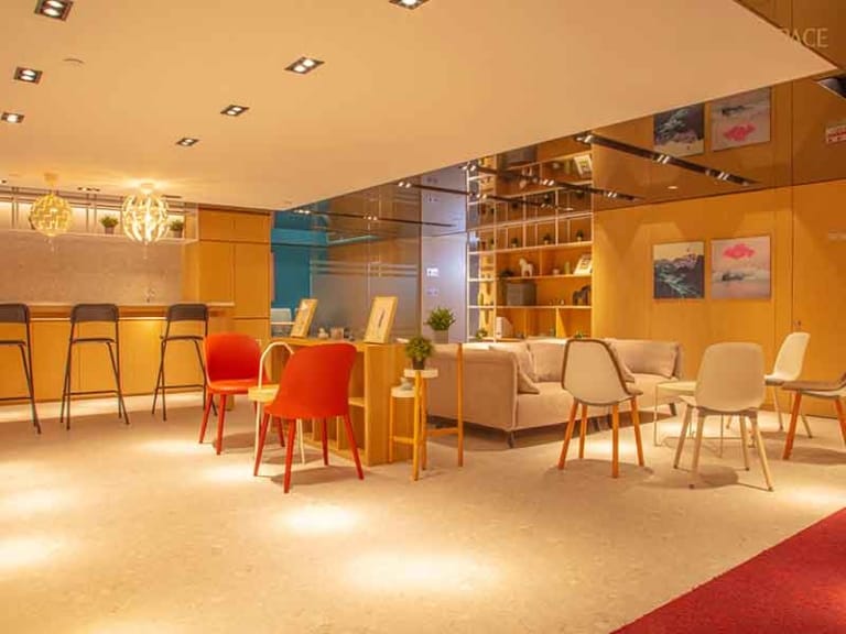 Paragon Kwun Tong coworking space