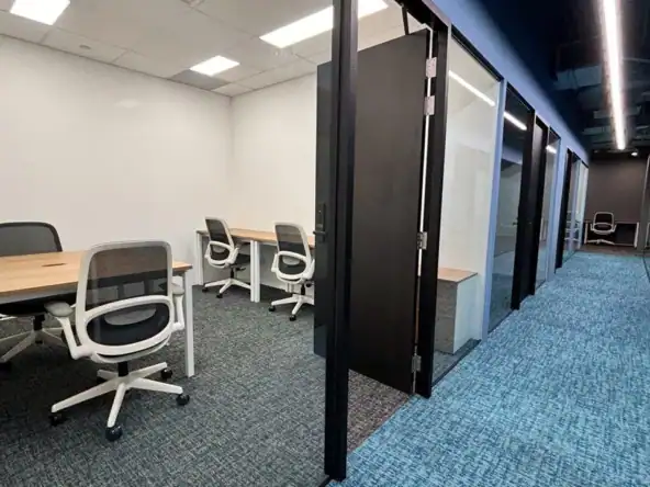 Serviced office in Tanjong Pagar - 02Work Coworking spaces
