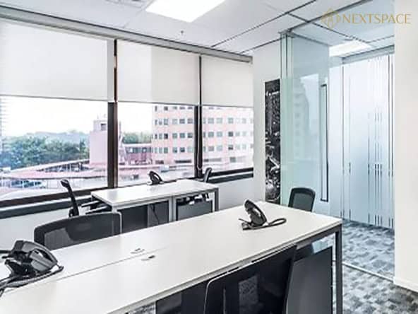 Regus united square serviced office 1