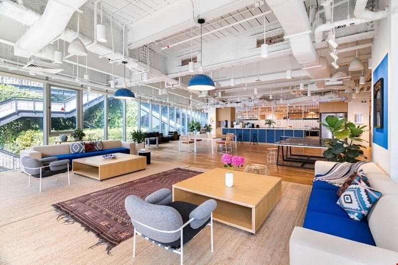 Wework 109 North bridge Road serviced office City Hall 2