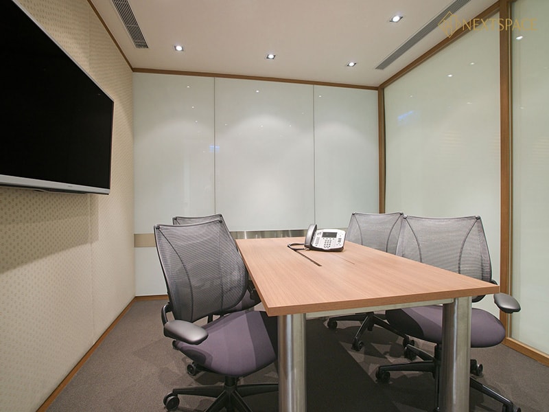 Compass -Admiralty Centre - Conference room 2