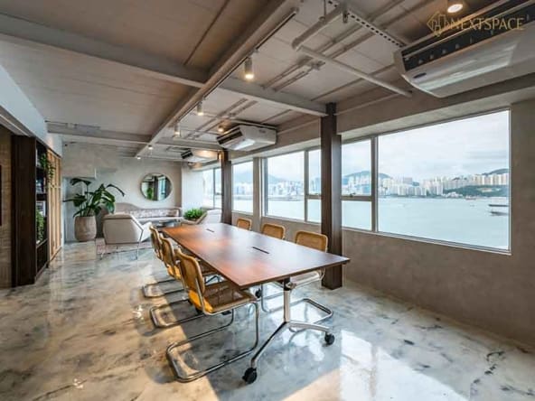 Banyan - Eastern Harbour Centre - Hot Desk