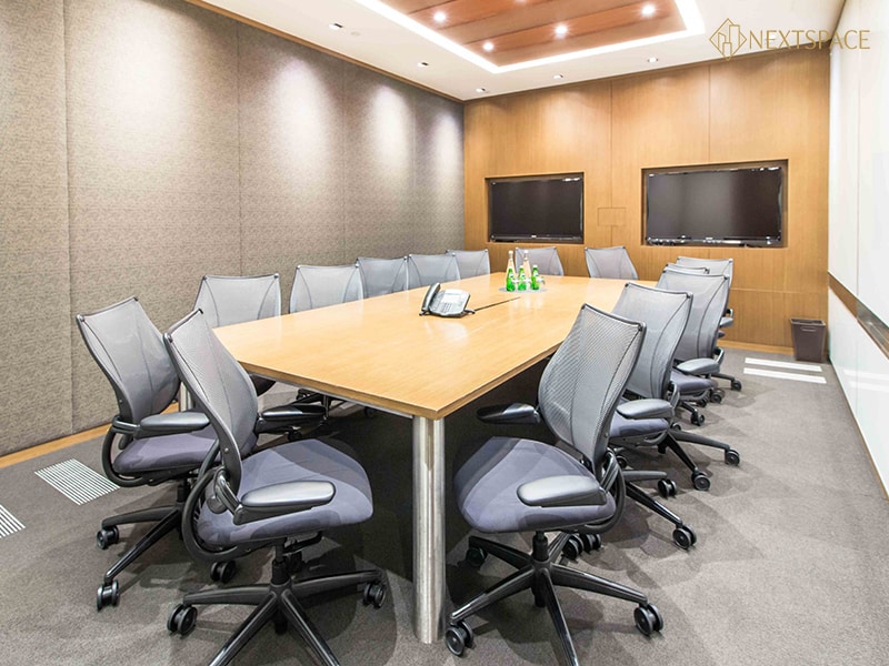 Compass - Cheung Kong Centre- Conference Room