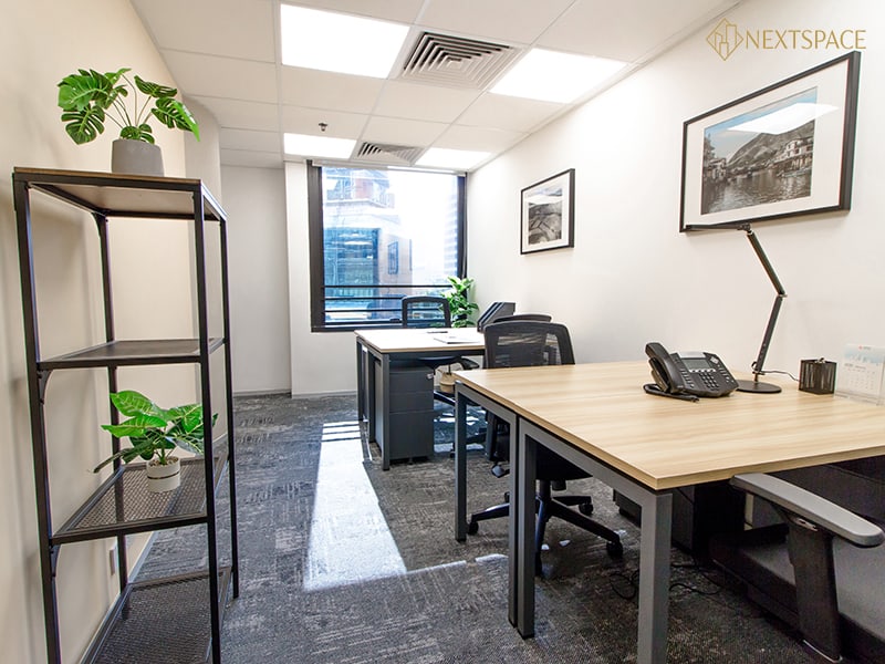 UAE coworking space with meeting room, modern office furniture, and professional environment.