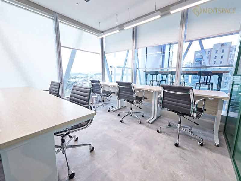 Metropolitan Workplace - Yuen Long The Rainbow - Coworking Space