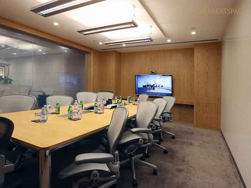The executive centre - The HOng Kong Club building - coworking and serviced office