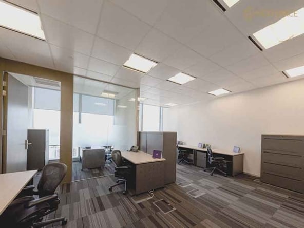 The executive centre - The HOng Kong Club building - coworking and serviced office