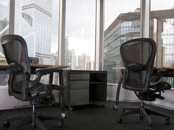 Luk Kwok Centre - coworking space Wan Chai Sprinboard 4