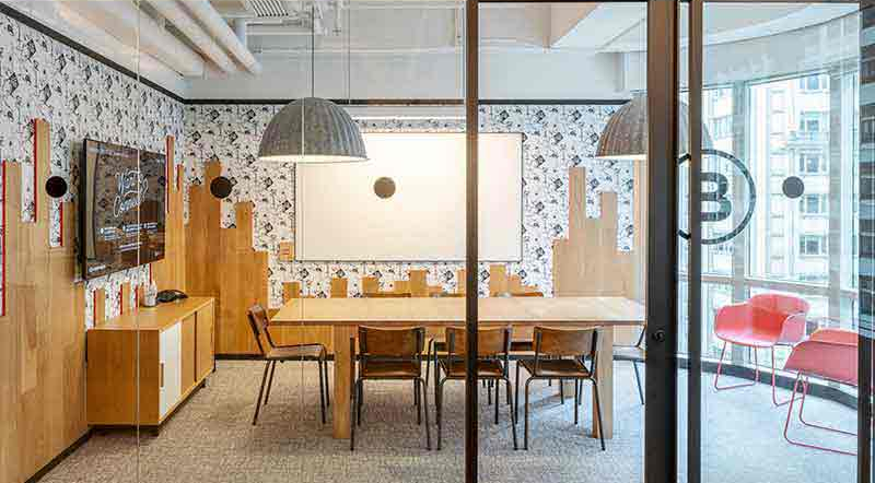 WeWork YF Life Tower - Wan Chai - coworking space and serviced office